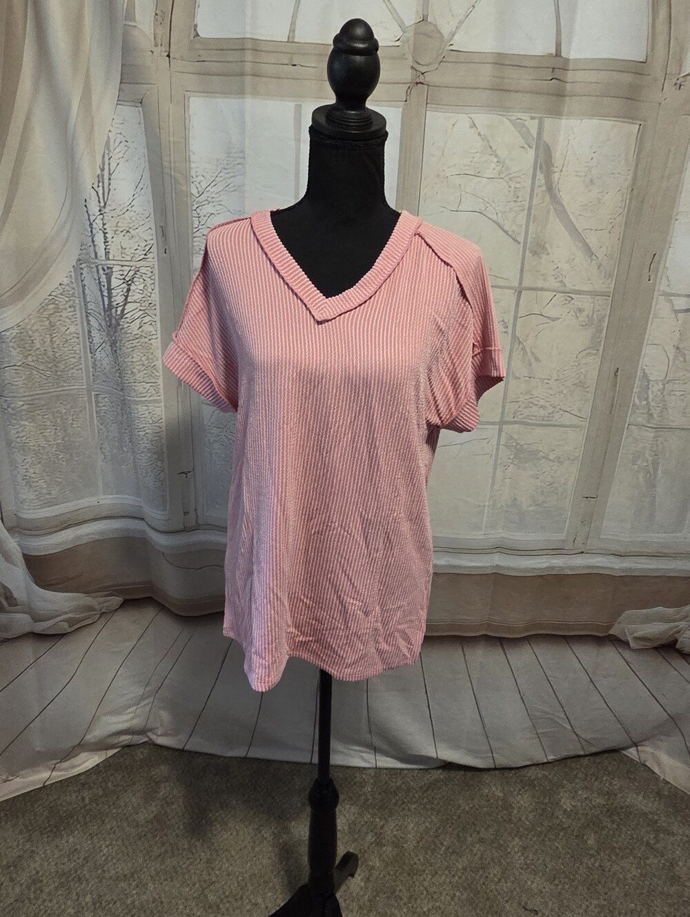 Kohl's Pink V-Neck Short Sleeve Top